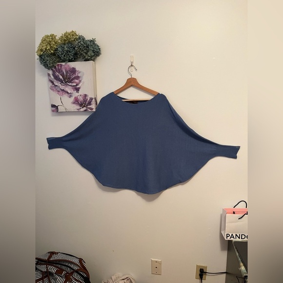 Kerisma Boatneck oversized TOP- Medium - Picture 3 of 7